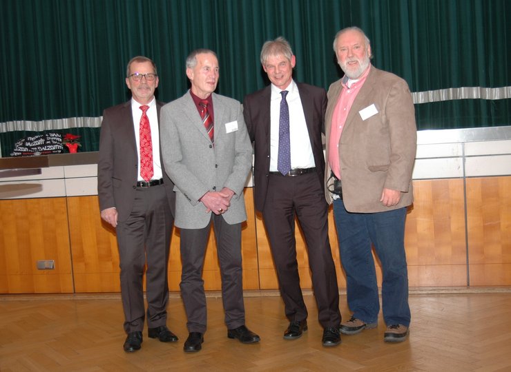 Walter Strauß, Herrn Jürgen Prokop, Oberbürgermeister Frank Klingebiel und Harald Wintjen. 